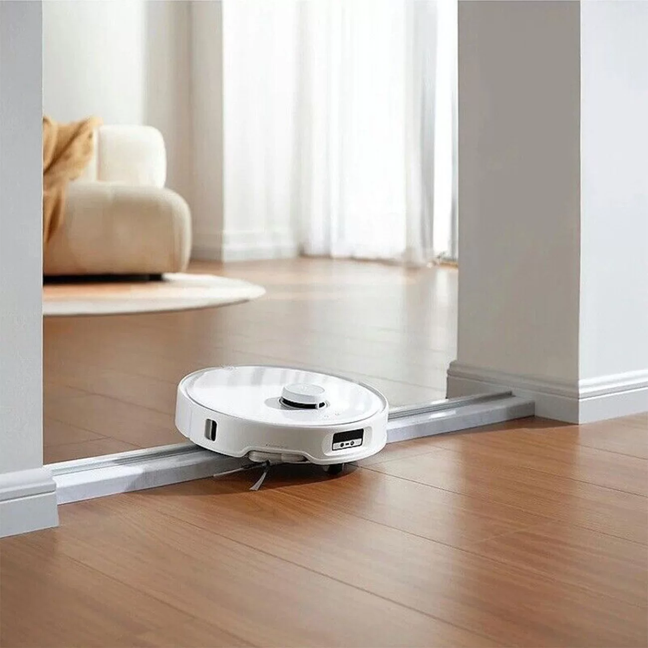 Робот-пылесос Roborock Qrevo Curv, белый