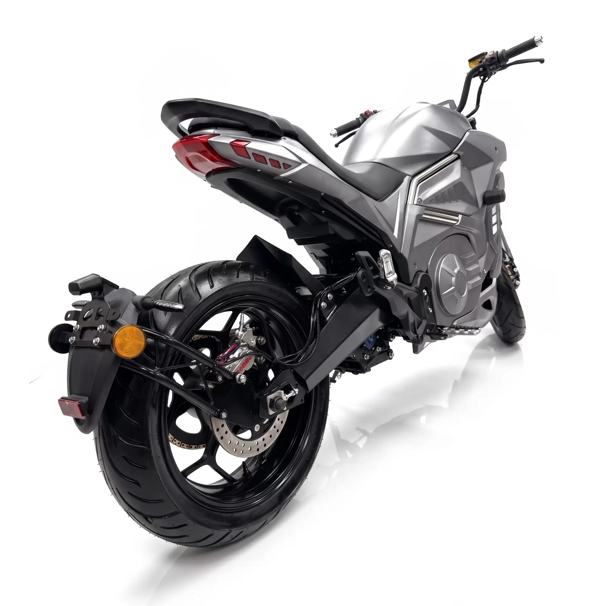 Электромотоцикл Ducati Diavel 2026, Серебристый, 8 кВт, аккумулятор 120 А·ч Электромотоцикл Ducati Diavel 2026, Серебристый, 8 кВт, аккумулятор 120 А·ч