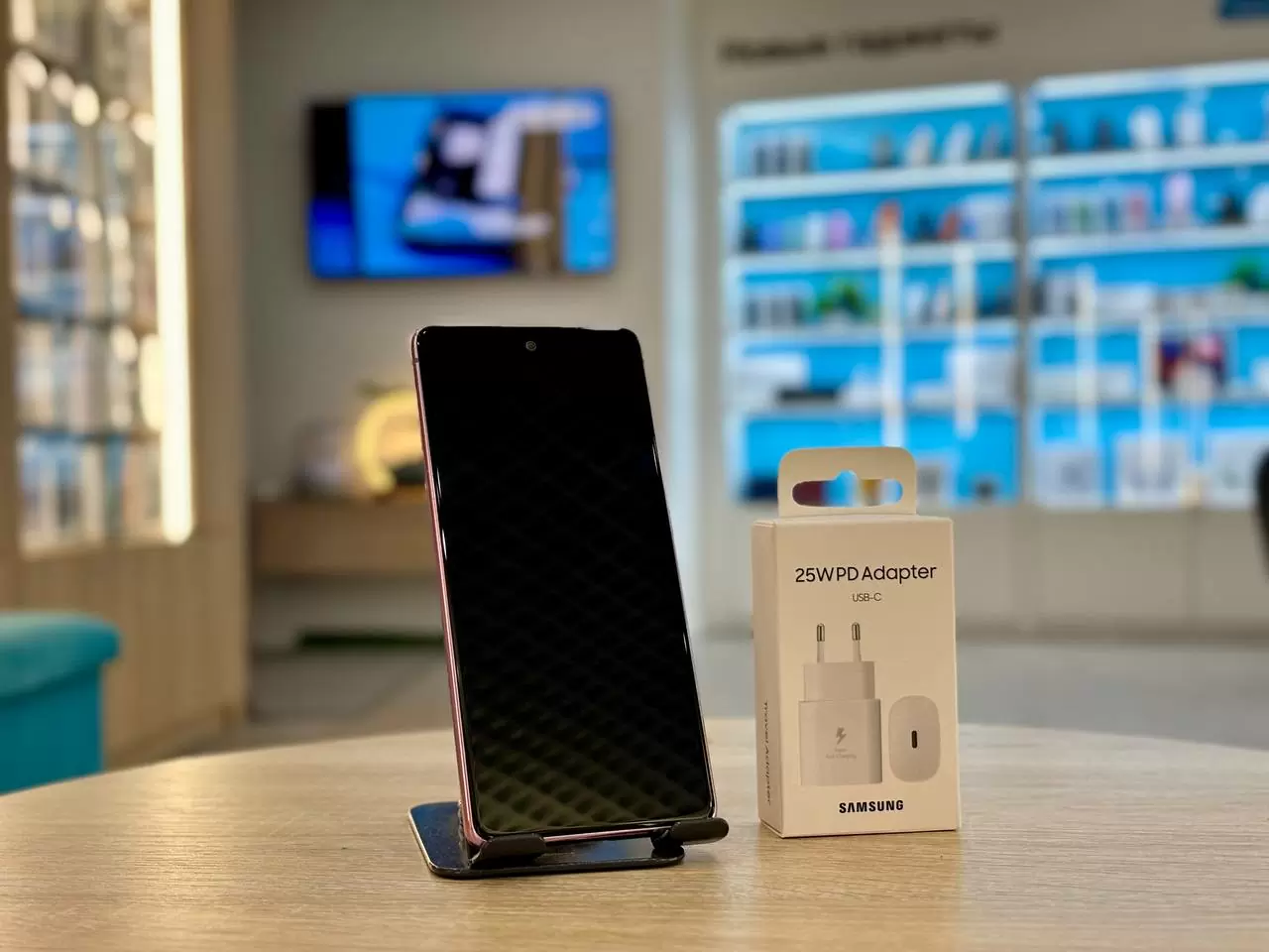 Смартфон Samsung Galaxy S20 FE, 8 /256 ГБ, Лавандовый / 0654*