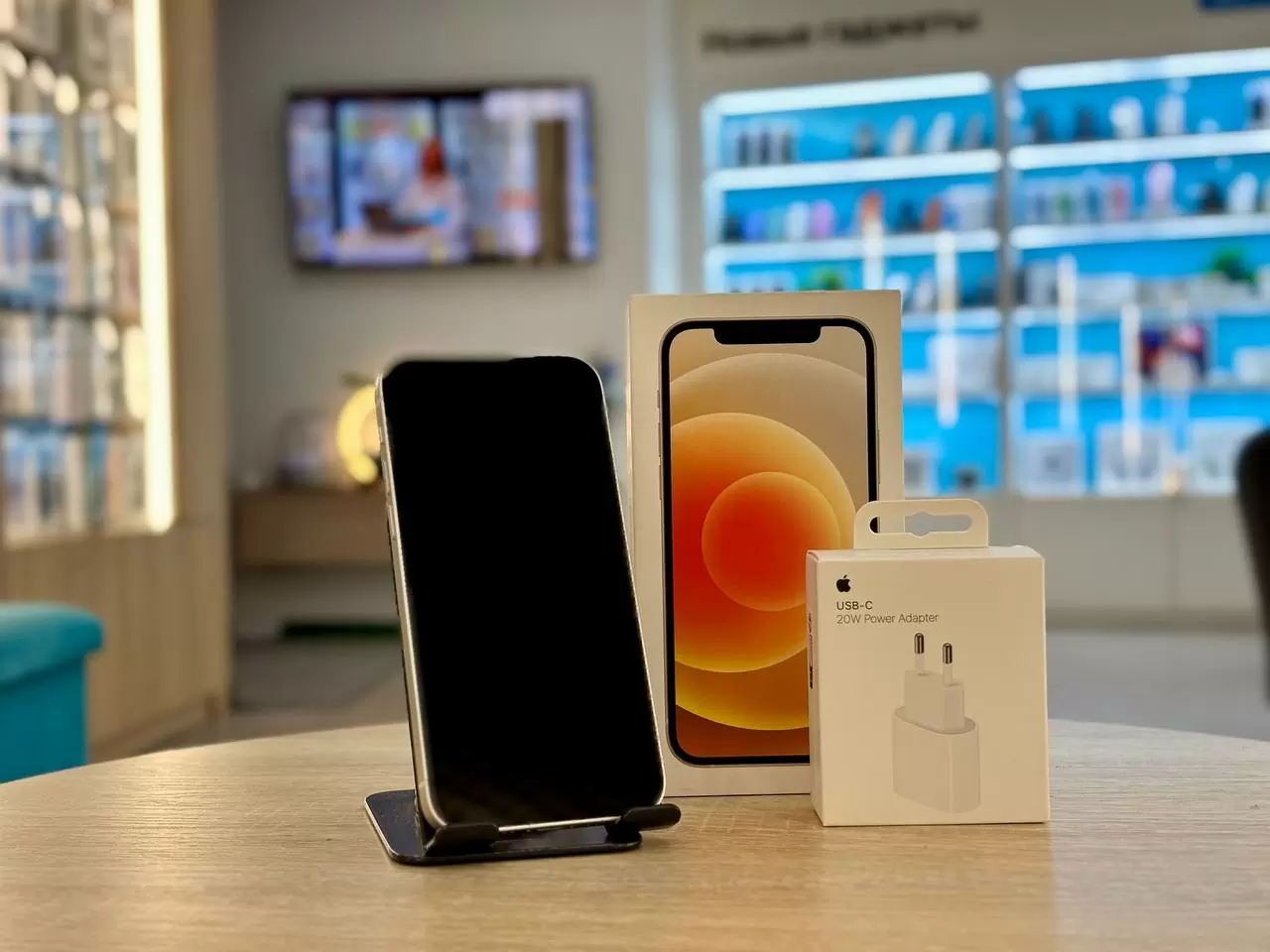 Смартфон Apple iPhone 12, Белый, 128 ГБ / 9195*