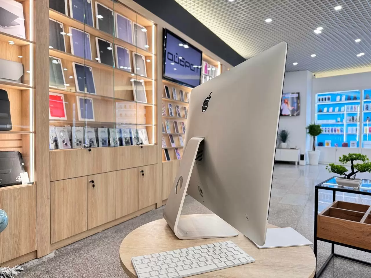 Моноблок Apple iMac 27" 2013 (i7, RAM 16 ГБ, SSD 1 ТБ) Silver / F8JC*
