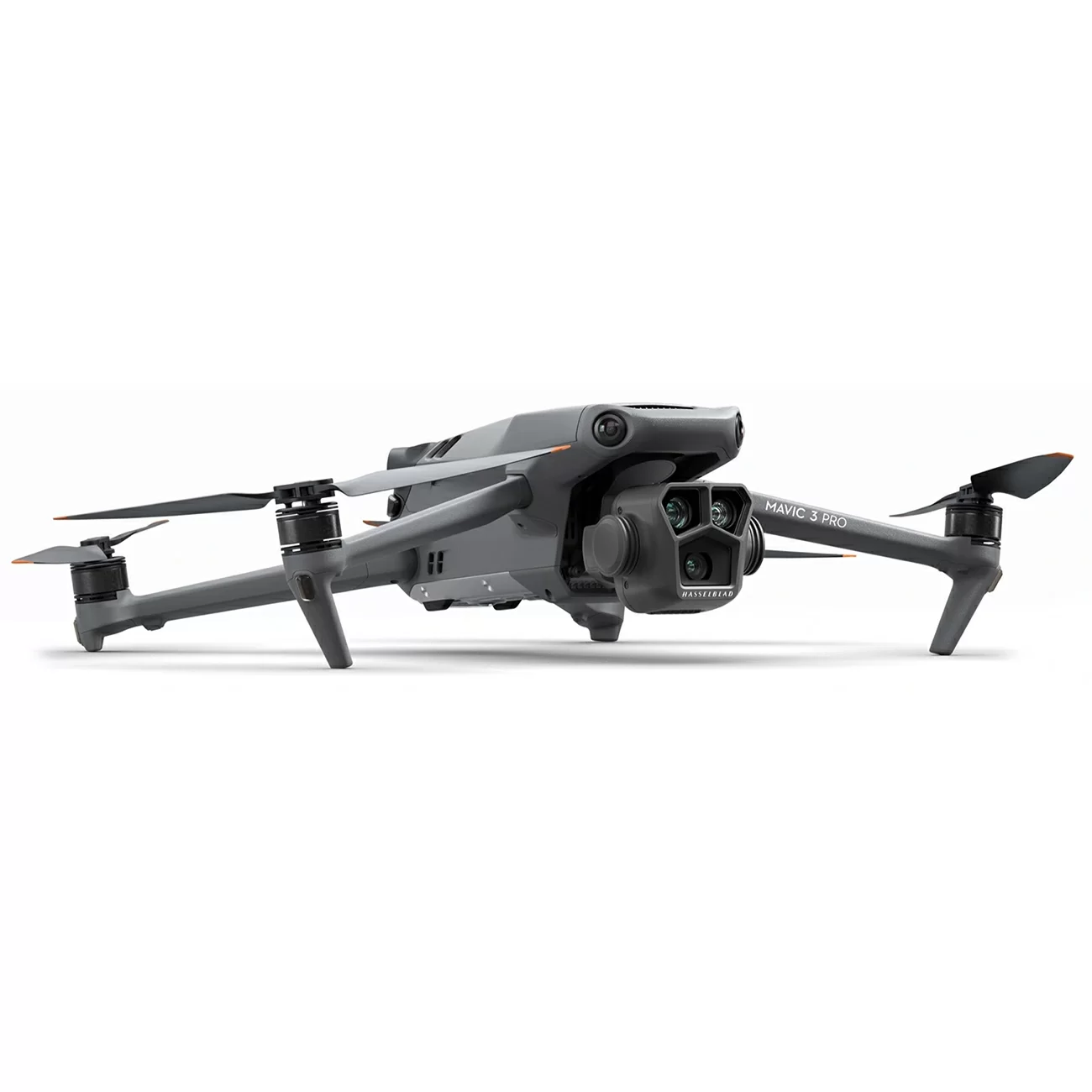 Квадрокоптер DJI Mavic 3 Pro Fly More Combo Квадрокоптер DJI Mavic 3 Pro Fly More Combo