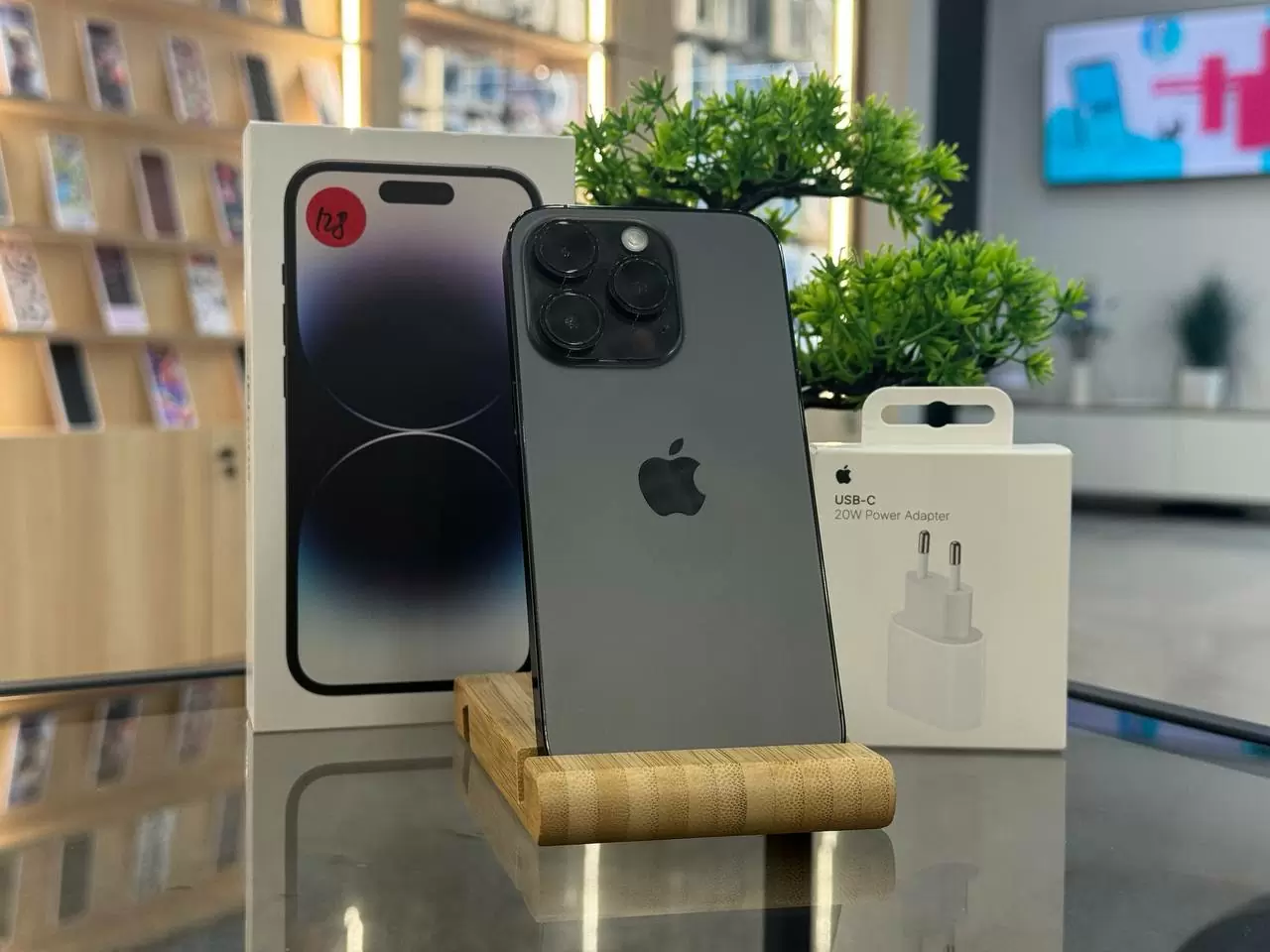 Смартфон Apple iPhone 14 Pro, Чёрный, 512 ГБ / 3850*