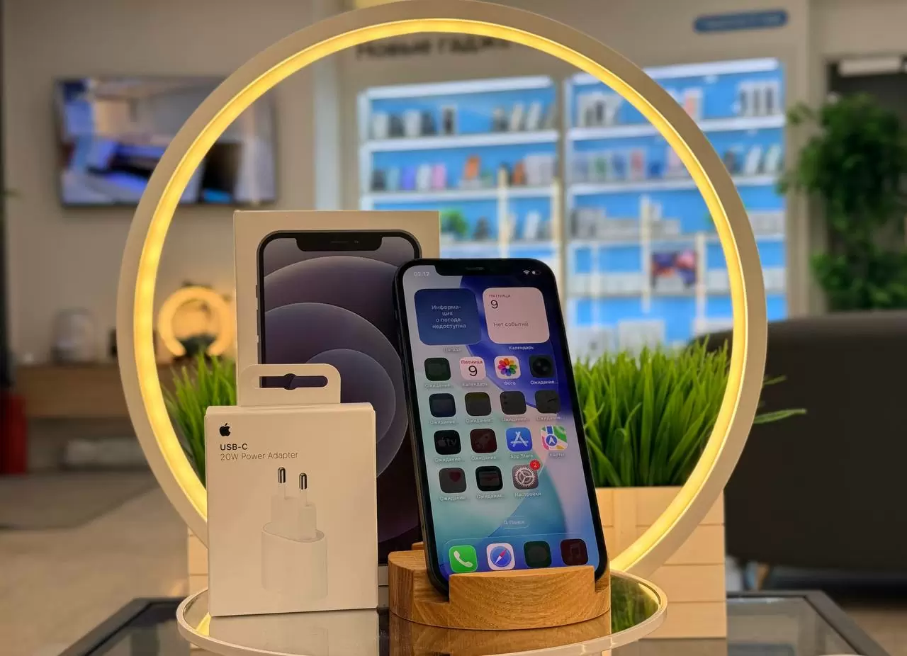 Смартфон Apple iPhone 12, Чёрный, 256 ГБ / 0815*
