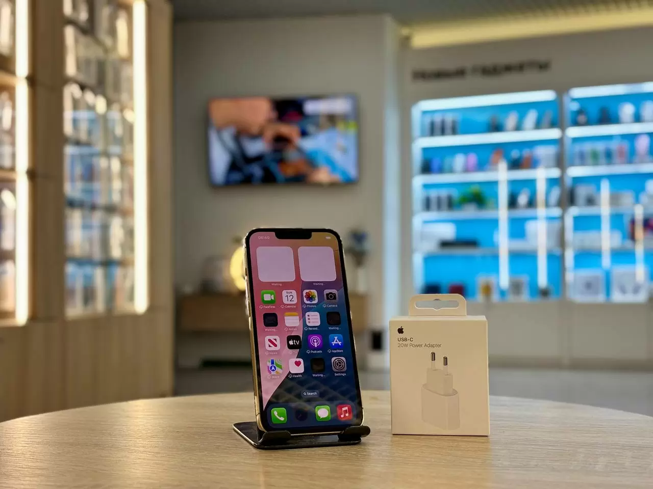 Смартфон Apple iPhone 13 Pro, Золотой, 256 ГБ / 7262*