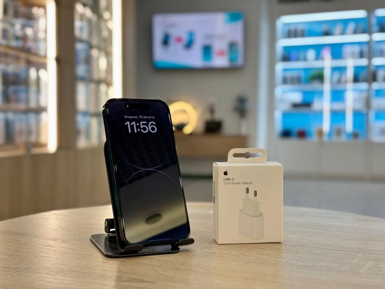 Смартфон Apple iPhone 14 Pro, Космический чёрный, 256 ГБ / 8250*