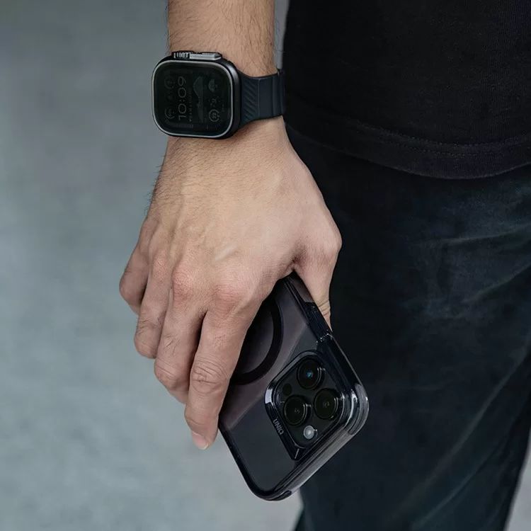 Чехол Uniq Combat Life для iPhone 16 Чёрный (MagSafe) Чехол Uniq Combat Life для iPhone 16 Чёрный (MagSafe)
