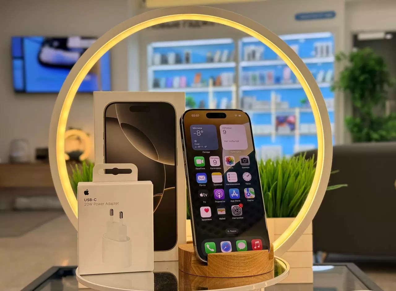 Смартфон Apple iPhone 16 Pro, Натуральный титан, 128 ГБ / 4017*