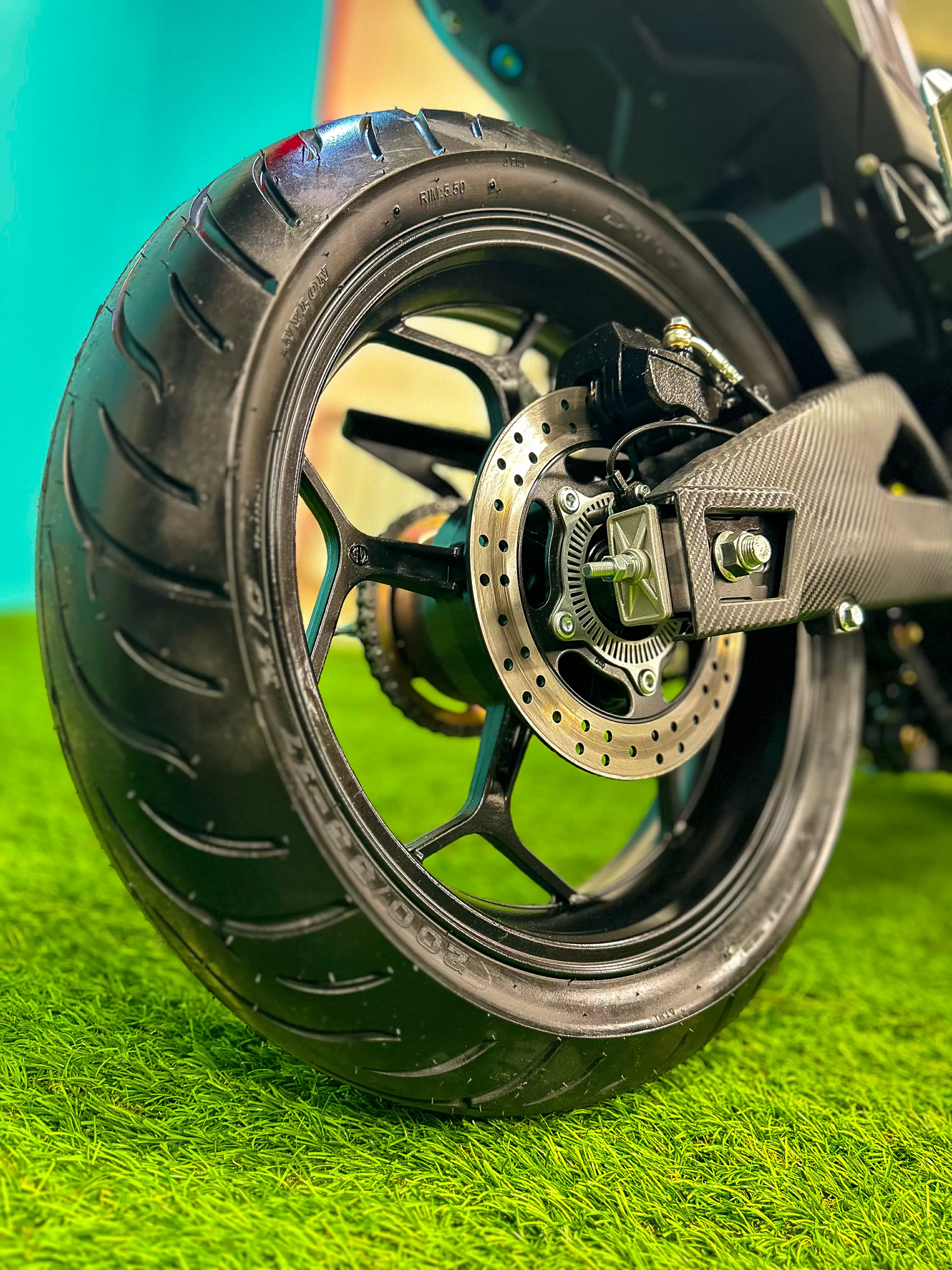 Электромотоцикл Ducati Panigale (серый)