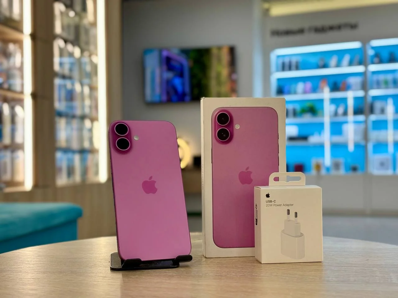 Смартфон Apple iPhone 16 Plus, Розовый, 128 ГБ / 3552*
