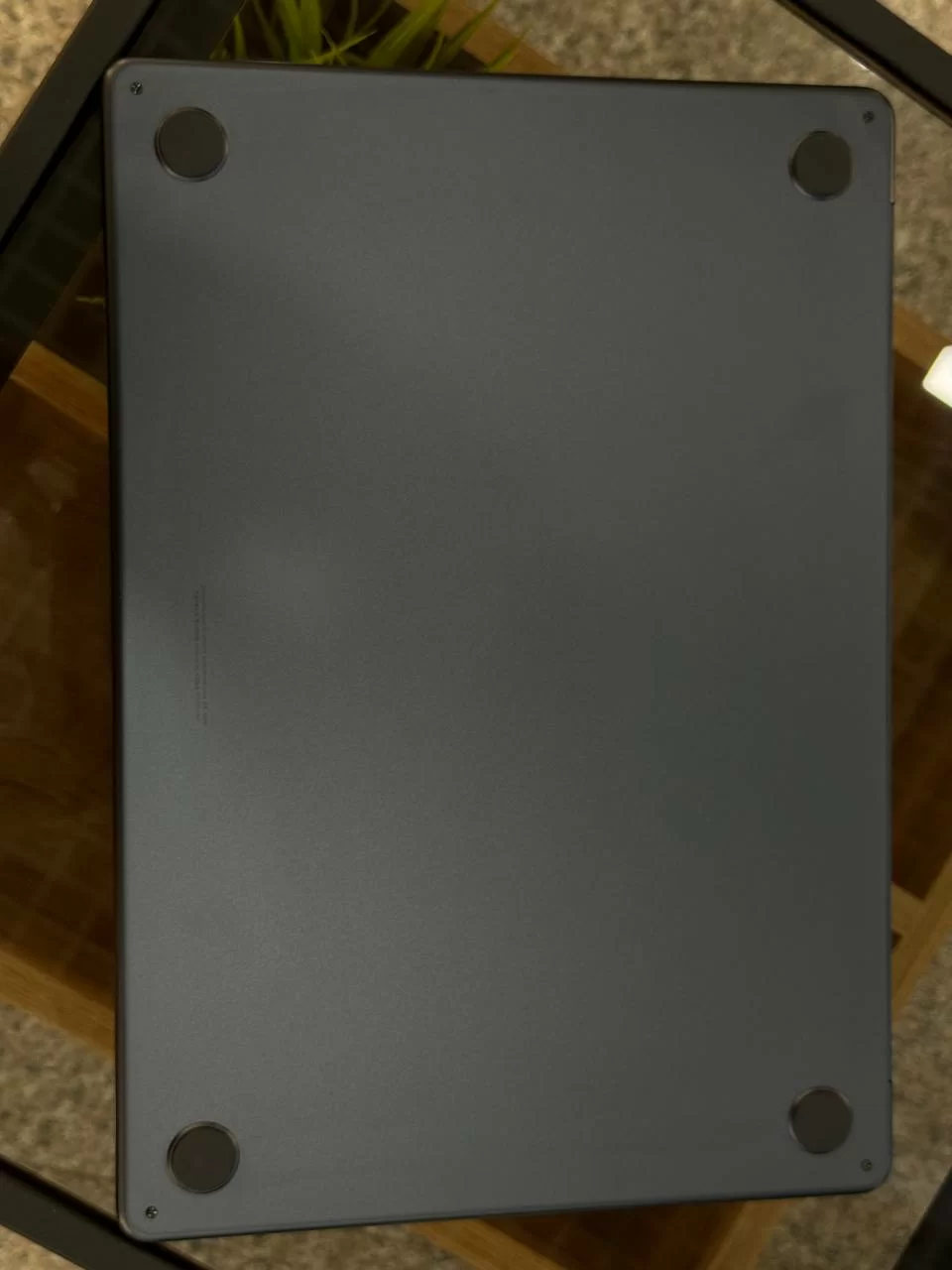 Ноутбук Apple MacBook Air 15 M2 2023, Полуночно Чёрный, 16/256 ГБ / MV2M*