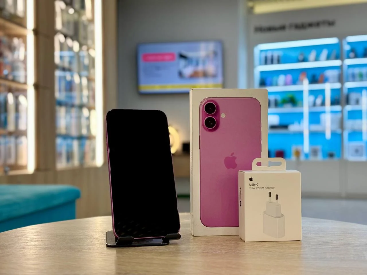 Смартфон Apple iPhone 16 Plus, Розовый, 128 ГБ / 3552*