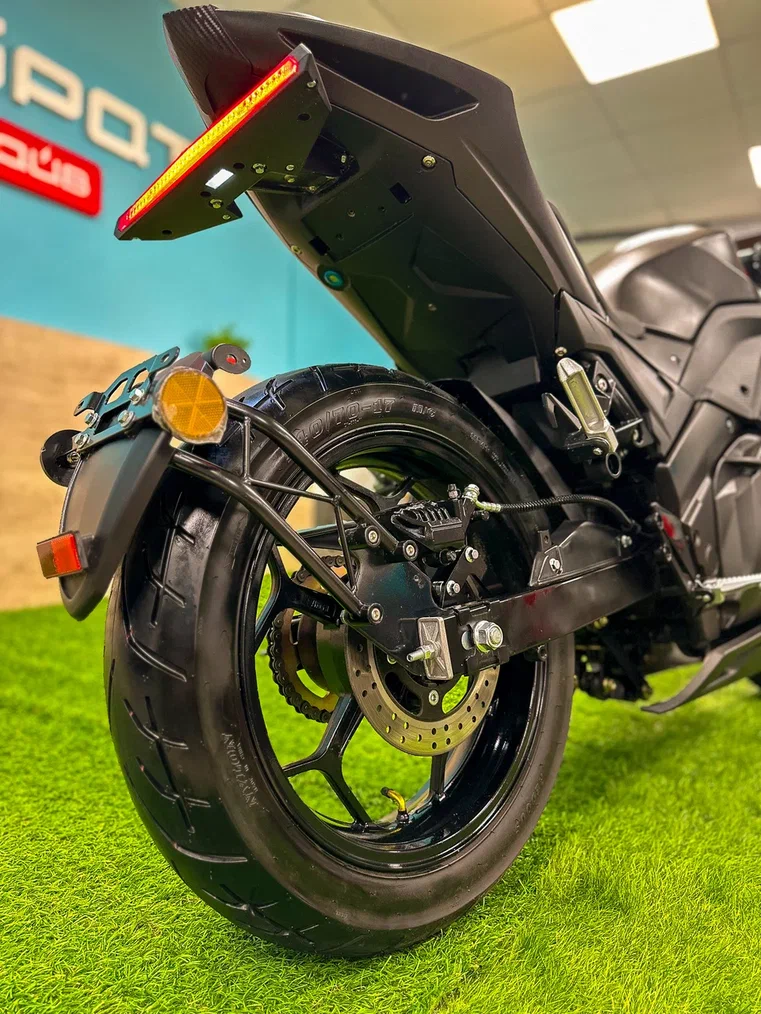 Электромотоцикл Ducati Panigale