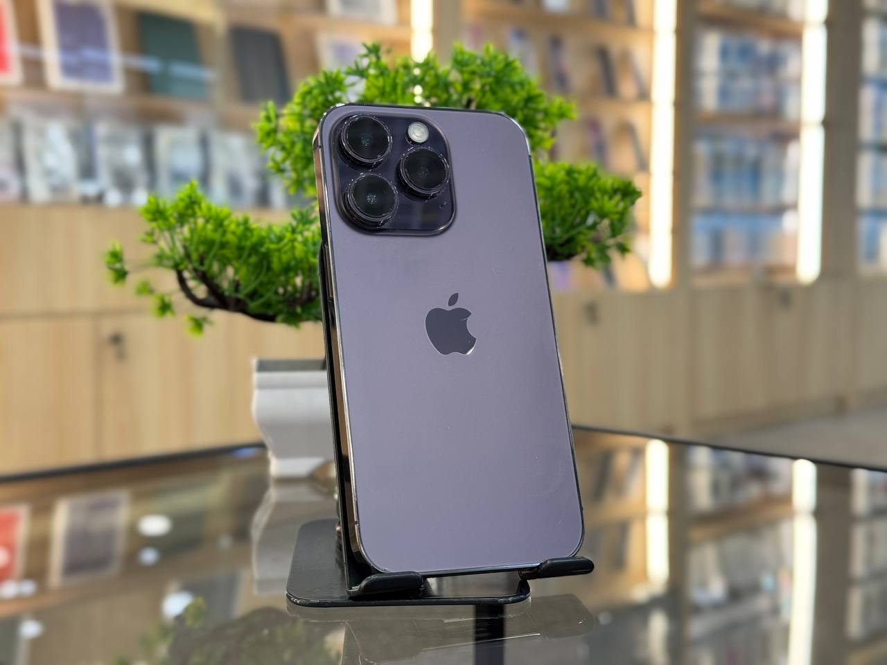 Смартфон Apple iPhone 14 Pro, Темно-фиолетовый, 128 ГБ / 6192*