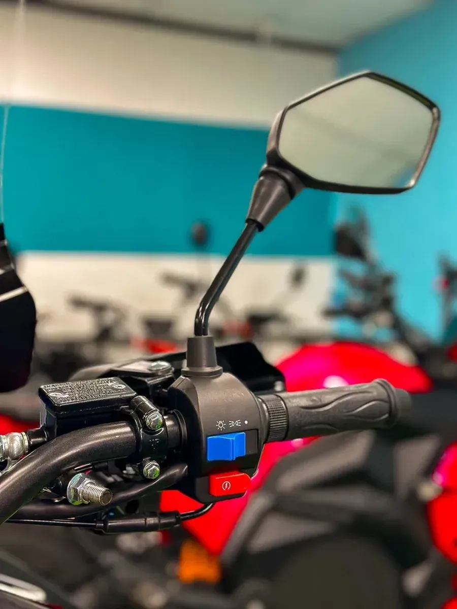 Скутер бензиновый GT Tank 2 Скутер бензиновый GT Tank 2