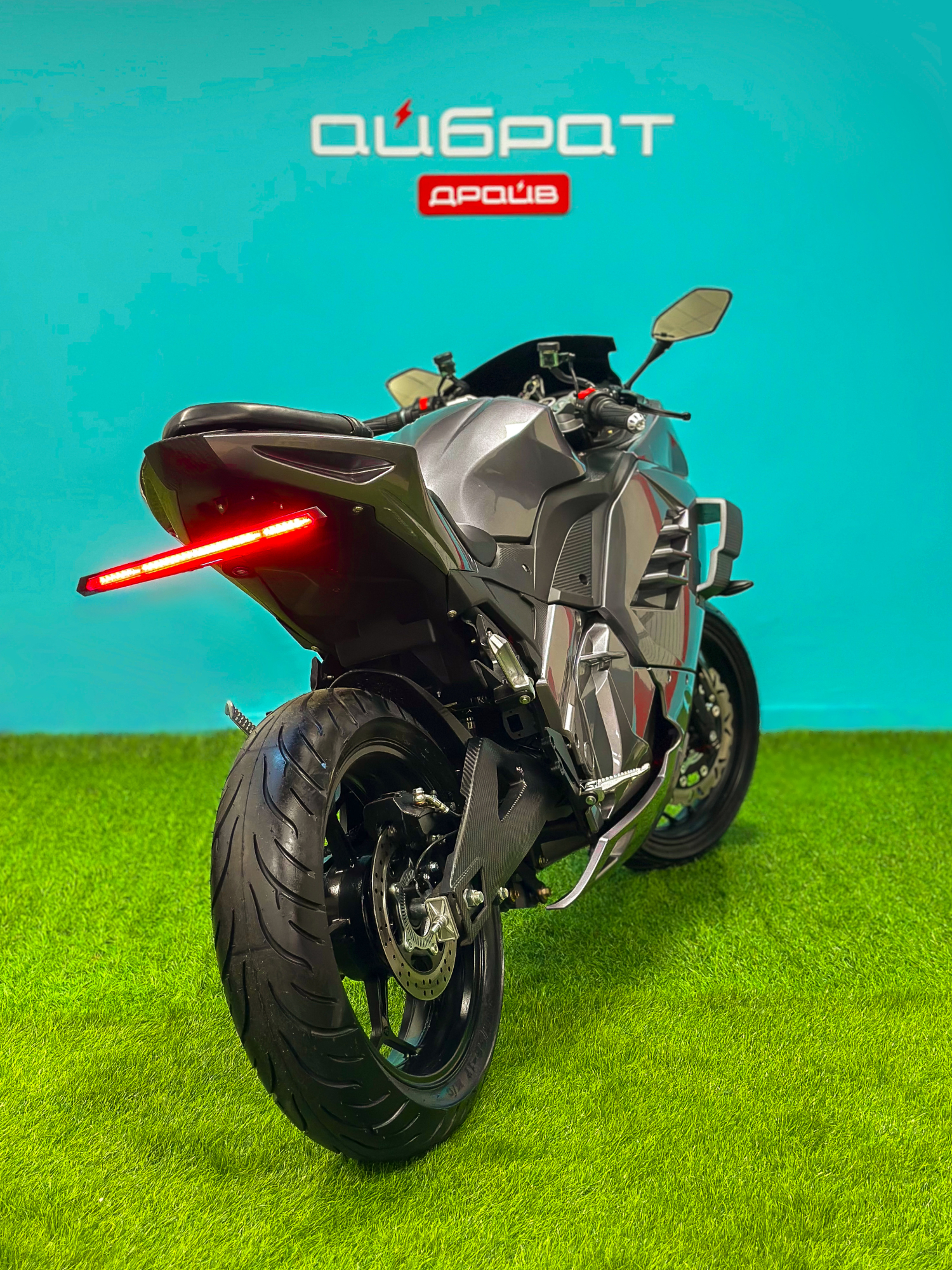 Электромотоцикл Ducati Panigale (серый)